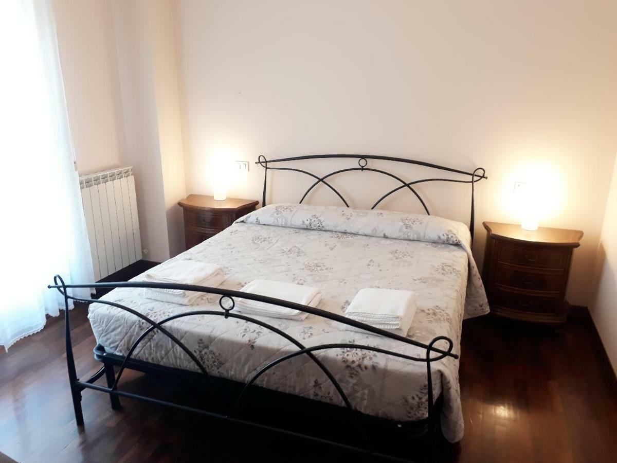 Le Torri Apartments Перуджа Экстерьер фото