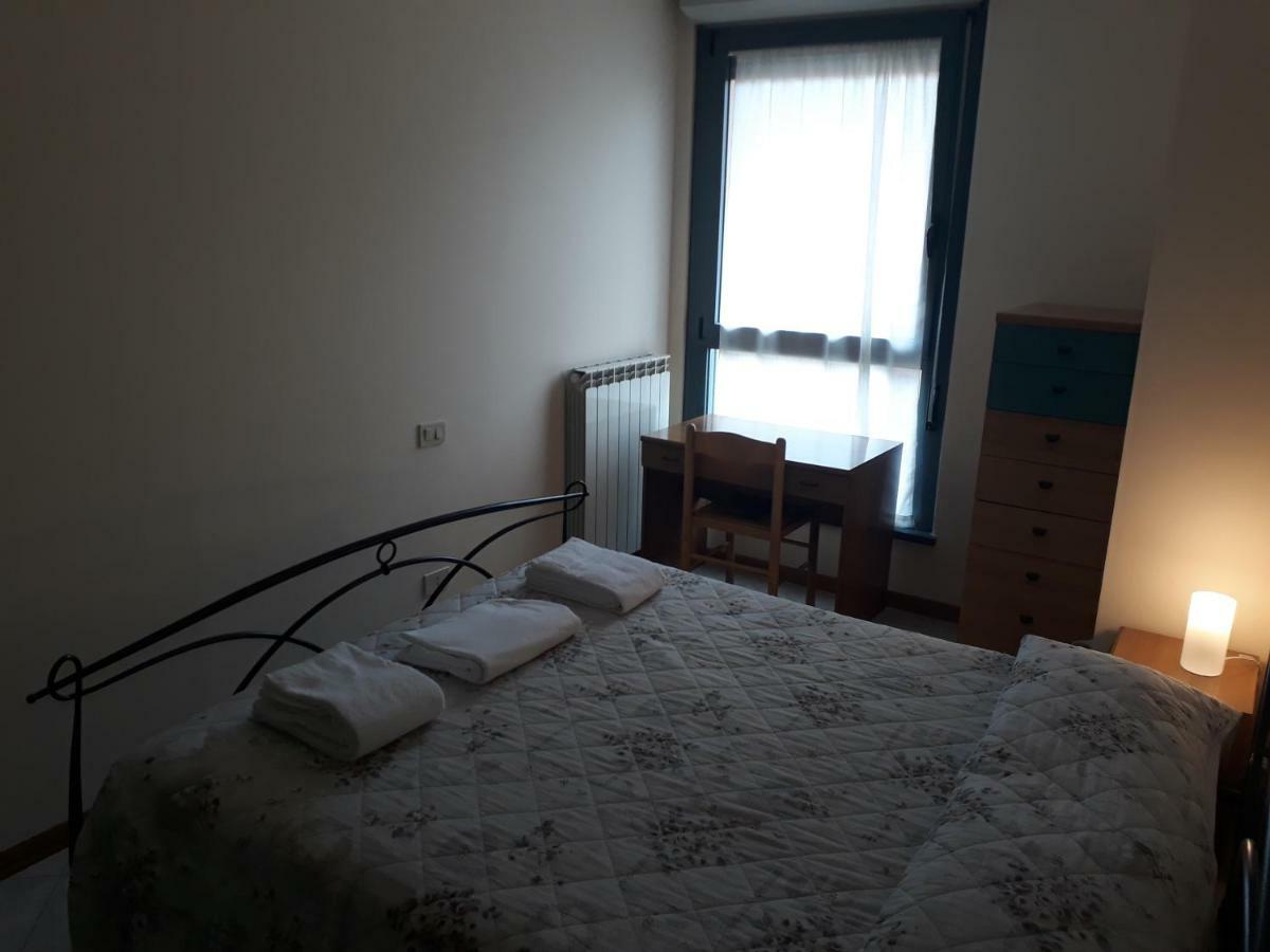 Le Torri Apartments Перуджа Экстерьер фото